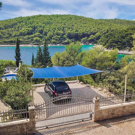 Waterfront Villa With Pool 尼亚卢卡 外观 照片